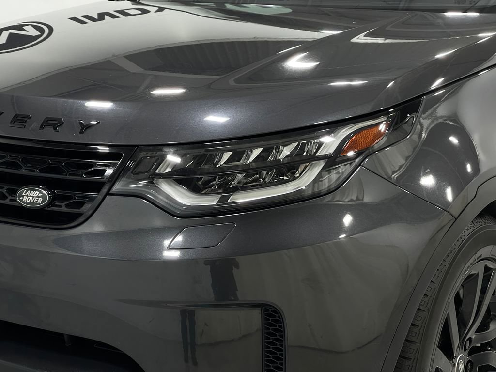 Used 2020 Land Rover Discovery HSE image 36
