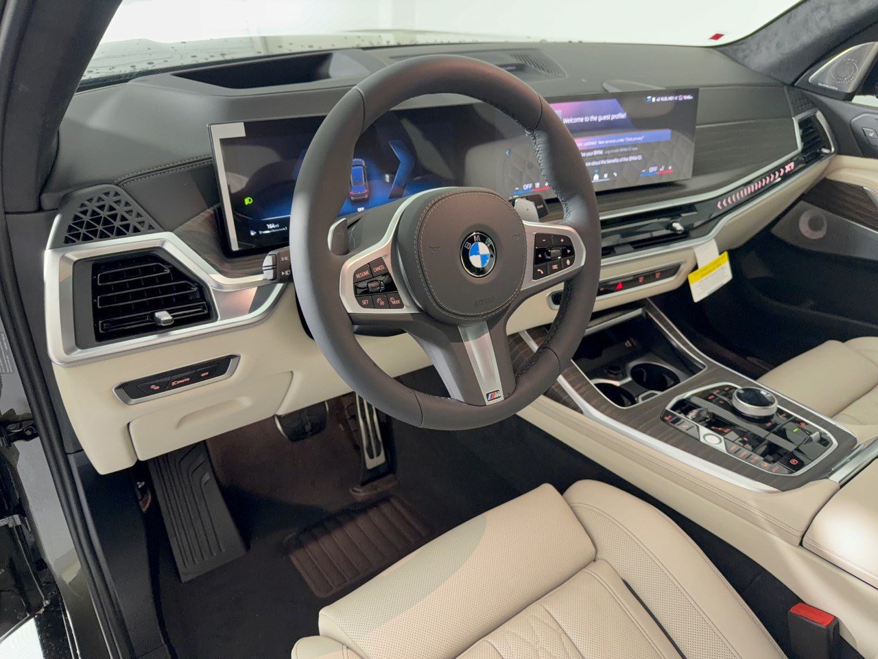 New 2027 BMW X7 xDrive40i w/ Executive Package AWD/4WD image 4