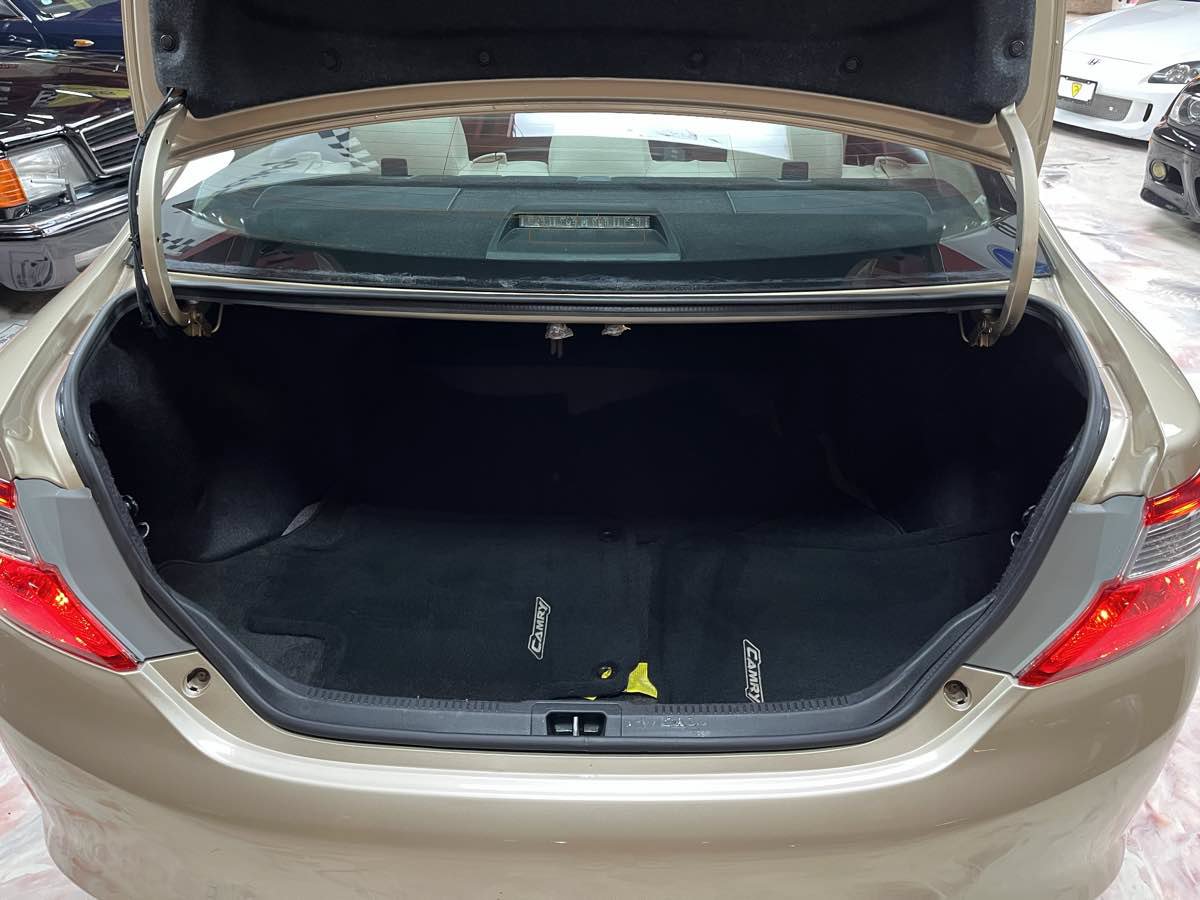 Used 2012 Toyota Camry LE FWD image 32