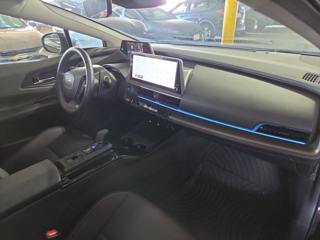 Used 2024 Toyota Prius XLE FWD image 20