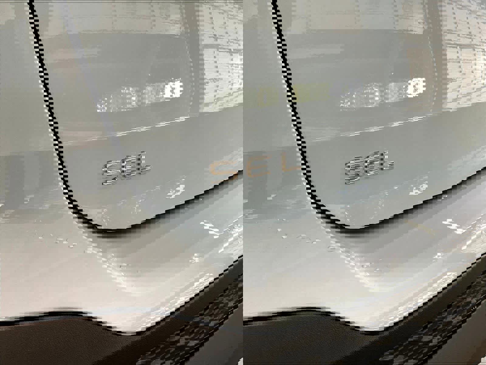 New 2026 Volkswagen Taos SEL image 26