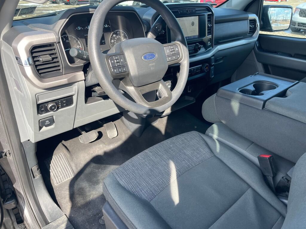 Used 2023 Ford F150 XLT image 5