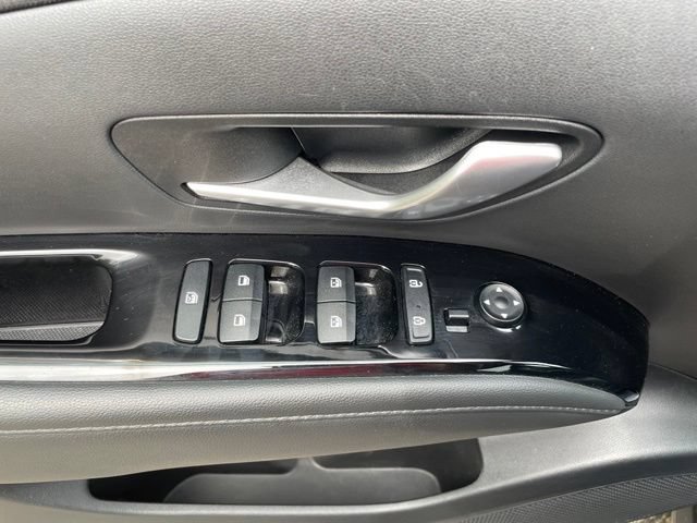 Used 2023 Hyundai Tucson Limited AWD/4WD image 16