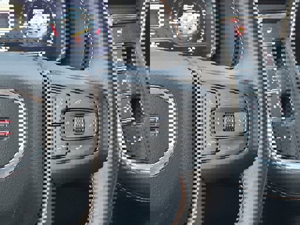 Used 2023 GMC Yukon AT4 w/ AT4 Premium Package image 28