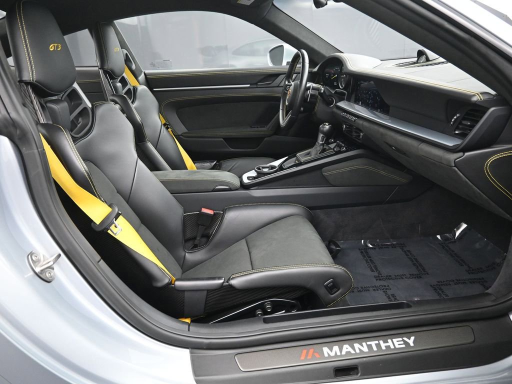 Certified 2022 Porsche 911 GT3 RWD image 32