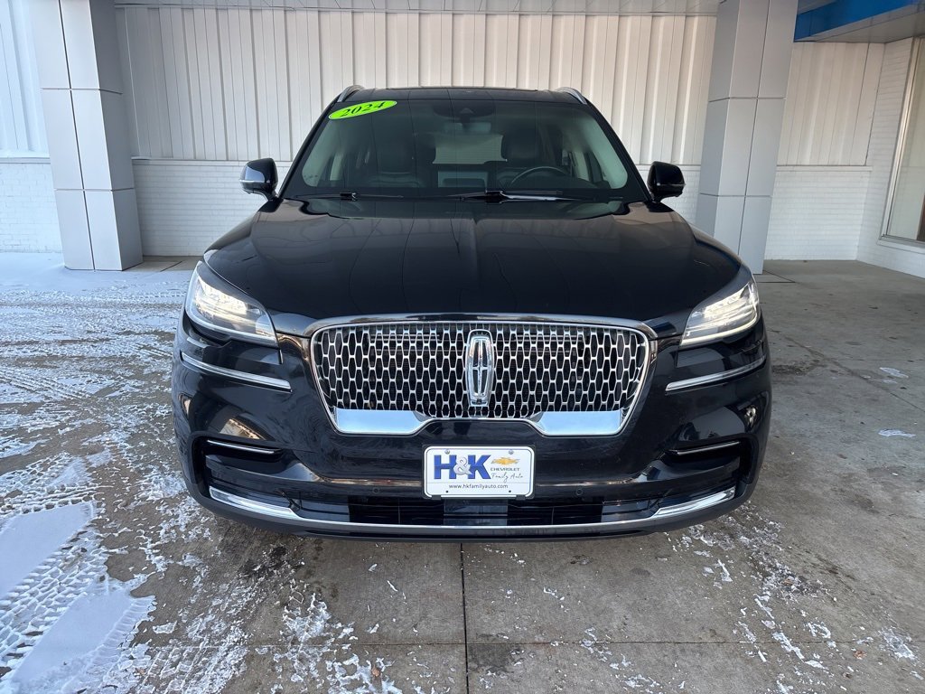 Used 2024 Lincoln Aviator Reserve image 2