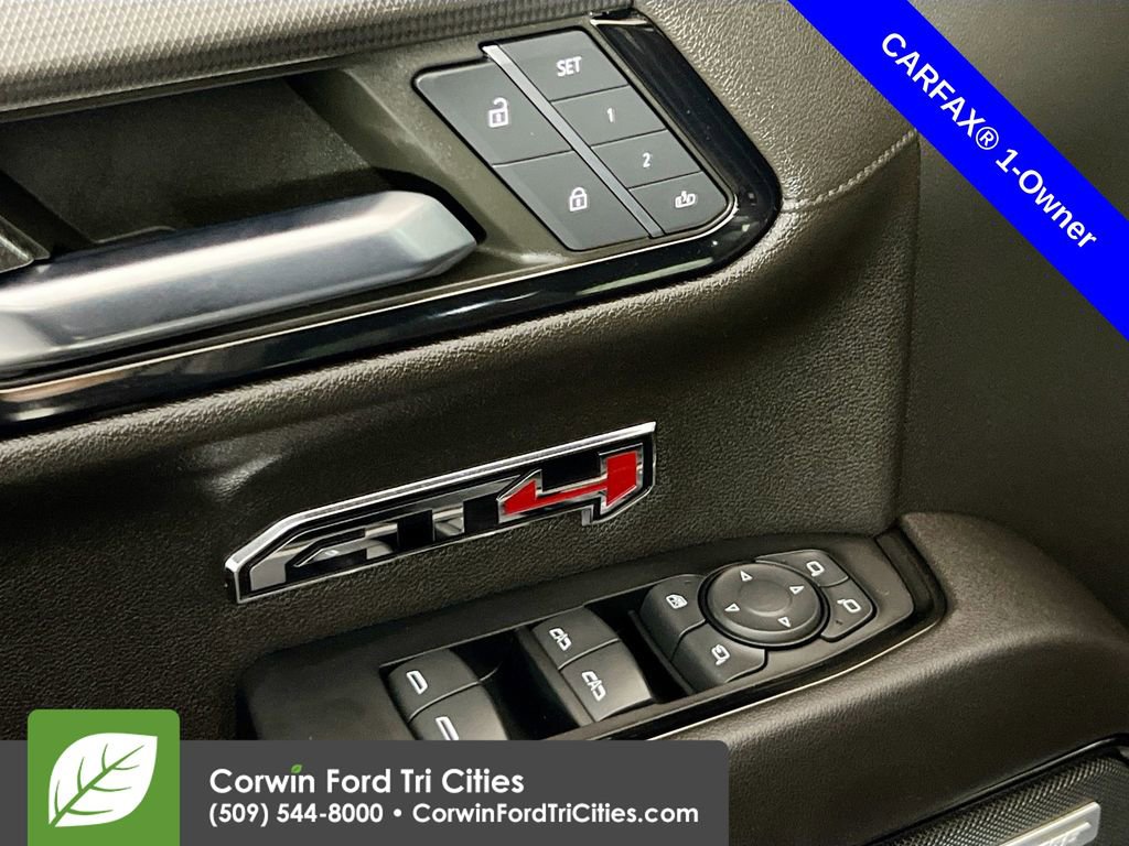 Used 2022 GMC Sierra 1500 AT4 w/ AT4 Premium Package image 12