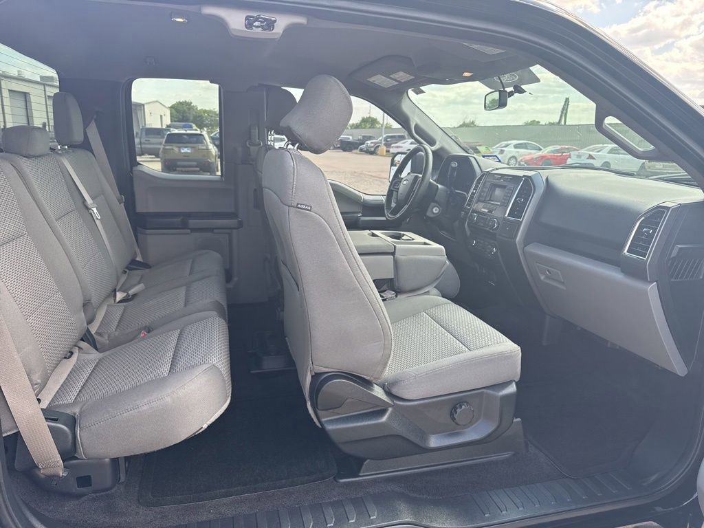 Used 2016 Ford F150 XLT w/ Equipment Group 301A Mid AWD/4WD image 7