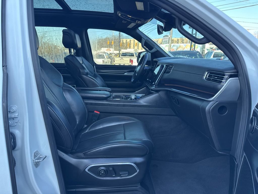 Used 2022 Jeep Wagoneer Series I w/ Premium Group I image 20