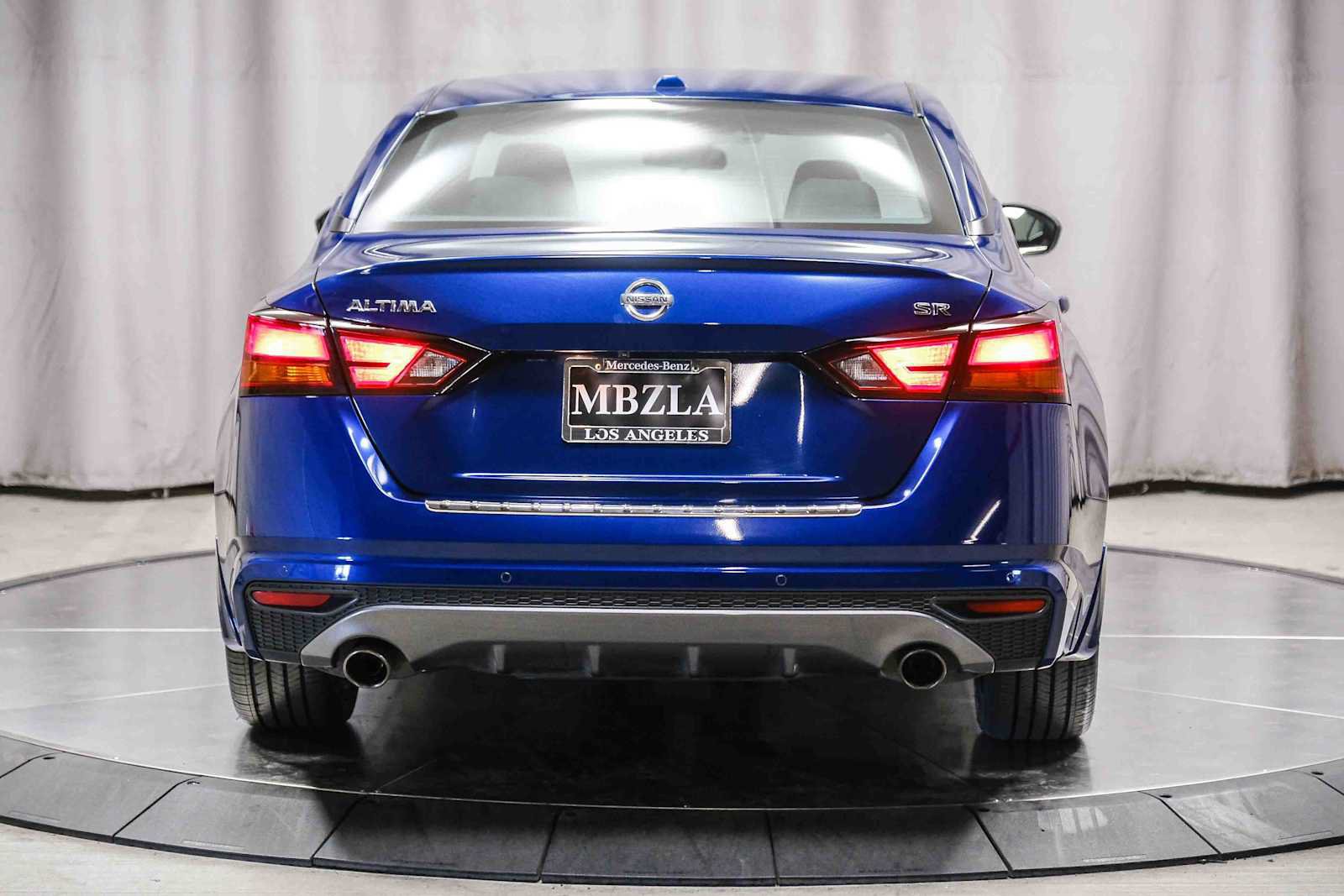 Used 2022 Nissan Altima 2.5 SR FWD image 3