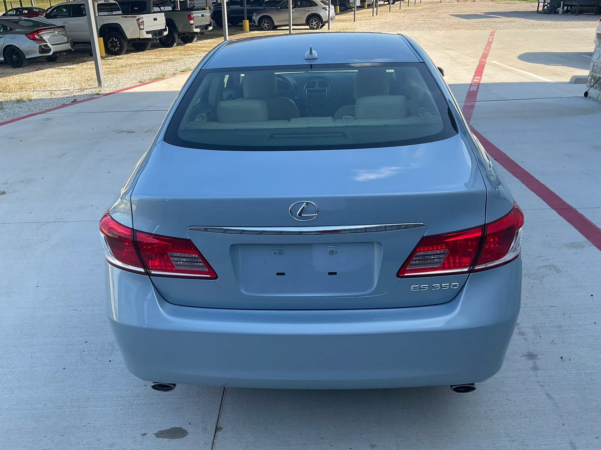 Used 2011 Lexus ES 350 FWD image 8