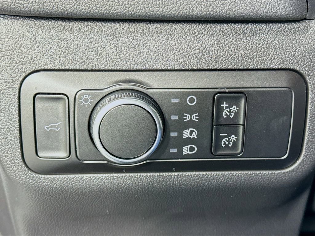 Used 2025 Ford Escape ST-Line w/ Tech Pack #1 image 10