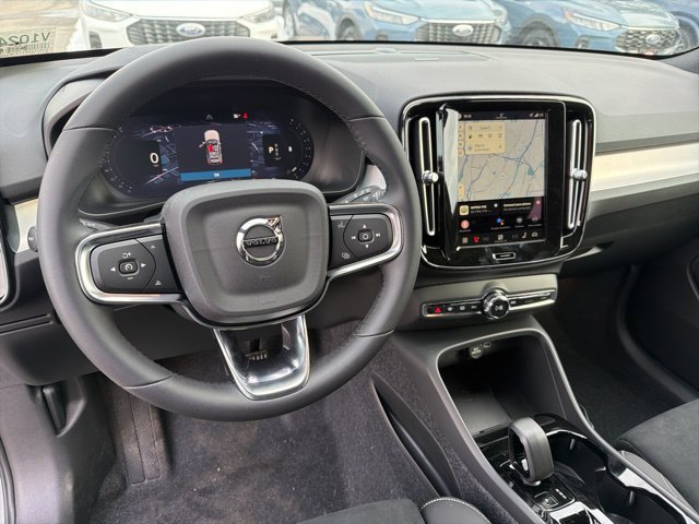 New 2026 Volvo XC40 B5 Ultra w/ Protection Package Premier AWD/4WD image 12