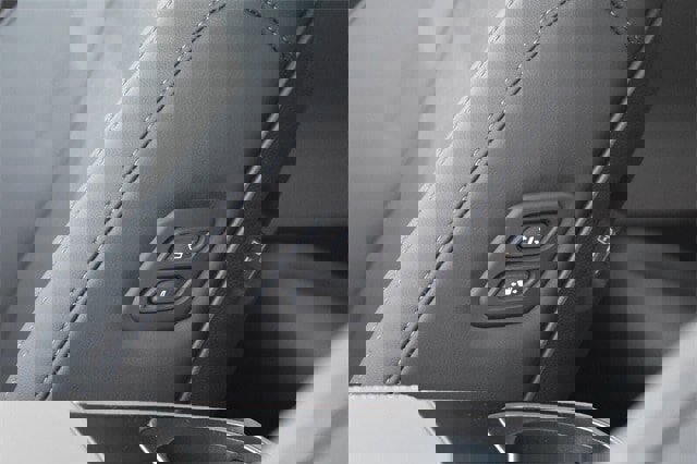 New 2026 Kia Carnival EX image 28