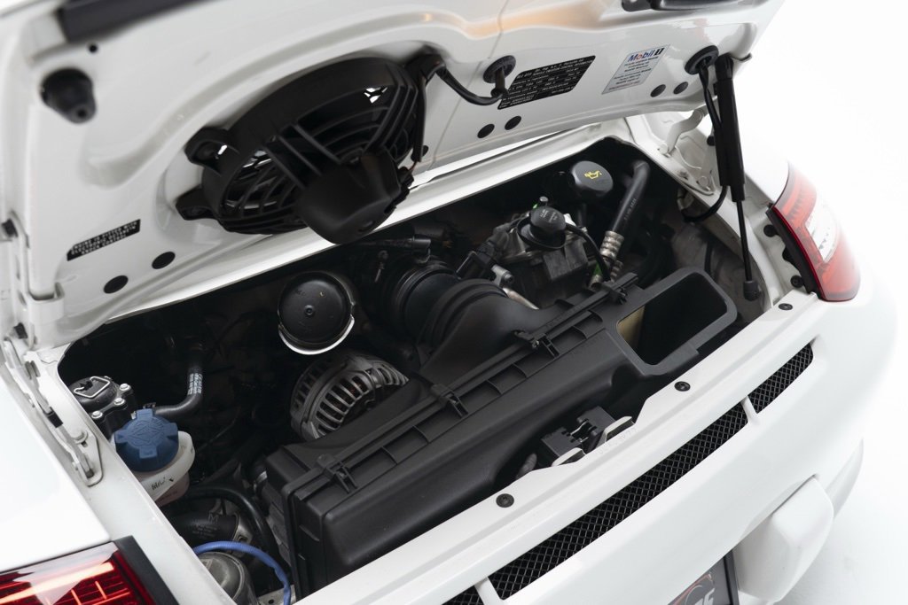 Used 2010 Porsche 911 GT3 image 34