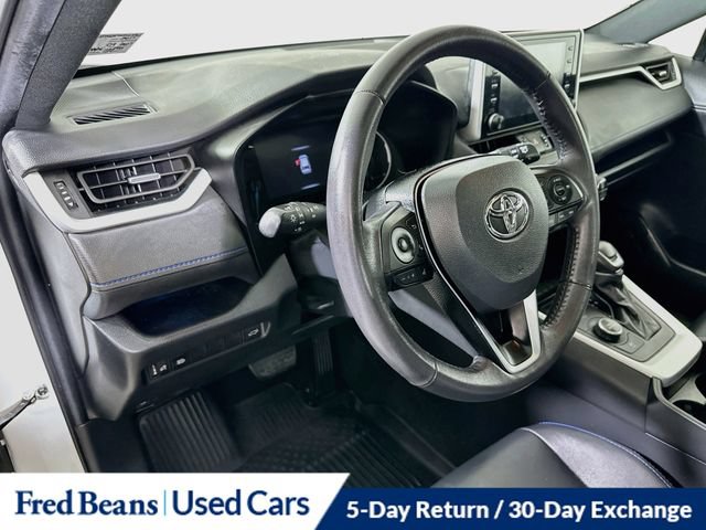 Used 2021 Toyota RAV4 XSE AWD/4WD image 14