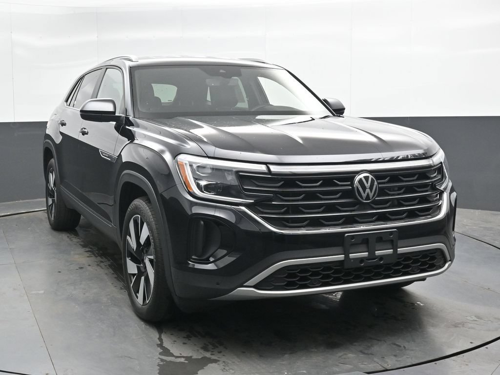 Used 2024 Volkswagen Atlas Cross Sport SE AWD/4WD image 4