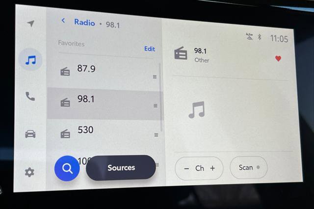 Certified 2025 Toyota Corolla LE image 18