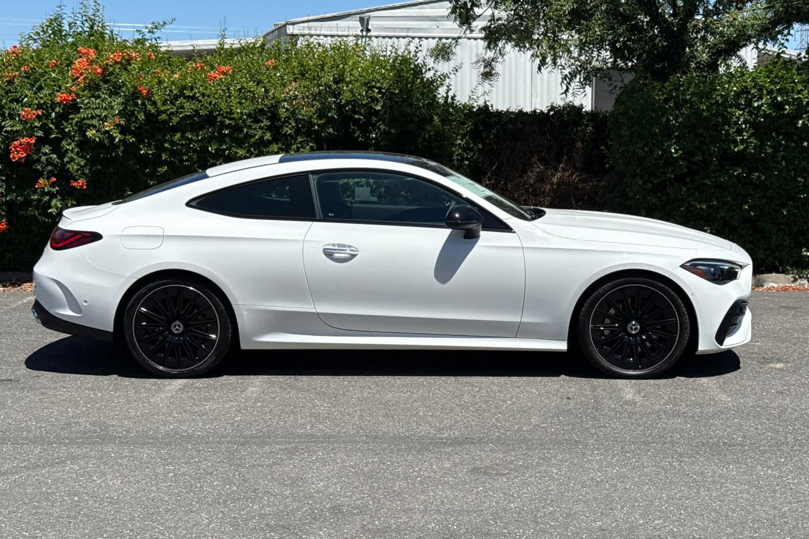 New 2026 Mercedes-Benz CLE 450 4MATIC Coupe image 2