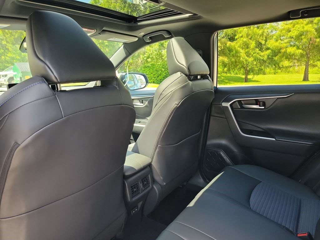 Certified 2025 Toyota RAV4 XSE AWD/4WD image 25