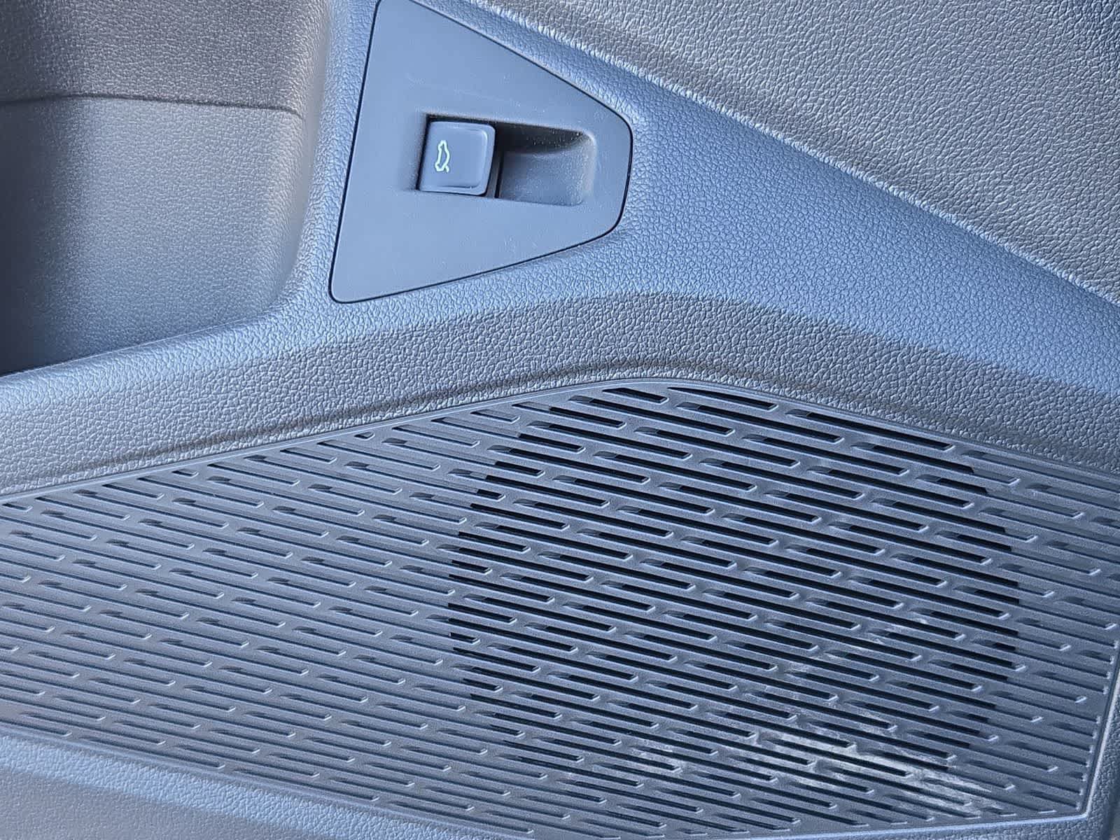 Used 2026 Volkswagen Jetta S FWD image 28