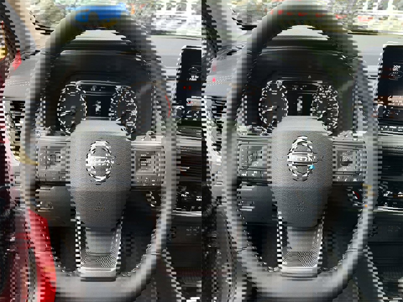 Certified 2026 Nissan Rogue SV image 10