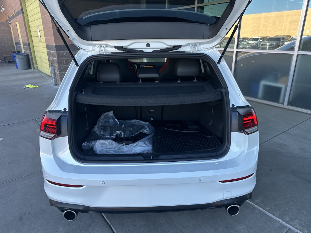Used 2024 Volkswagen GTI SE w/ SE Leather Seats Package FWD image 33