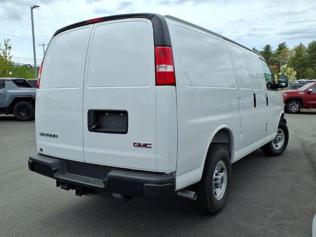 New 2025 GMC Savana 2500 w/ Driver Convenience Package RWD image 6