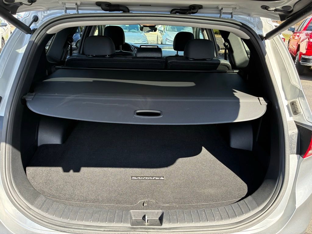 Used 2023 Hyundai Santa Fe SEL image 13