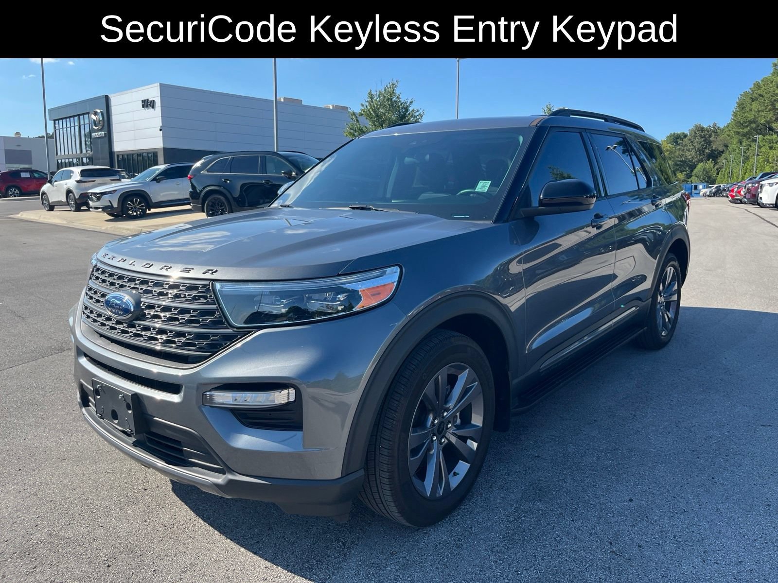 Used 2024 Ford Explorer XLT w/ Equipment Group 202A AWD/4WD image 8