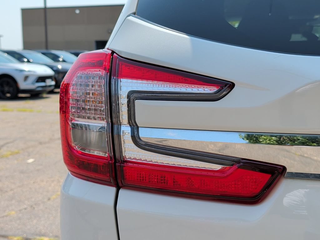 Used 2025 Subaru Ascent Premium AWD/4WD image 43