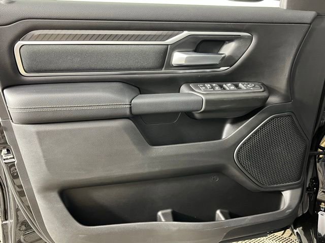 New 2026 RAM 1500 4x4 Crew Cab image 21