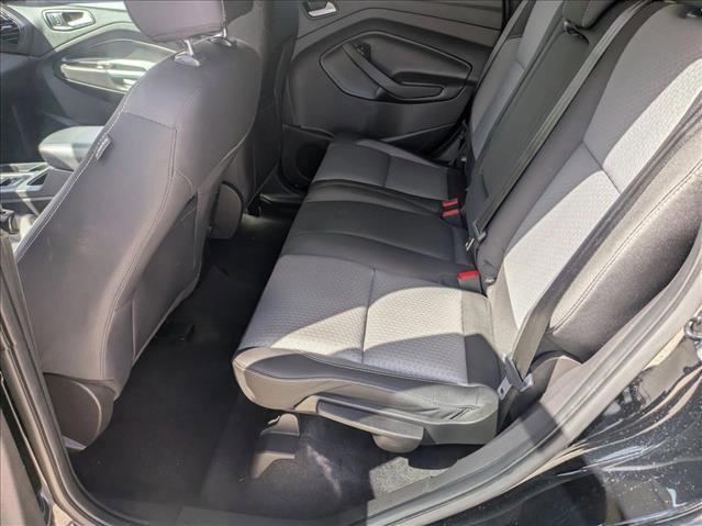 Used 2017 Ford Escape SE image 17