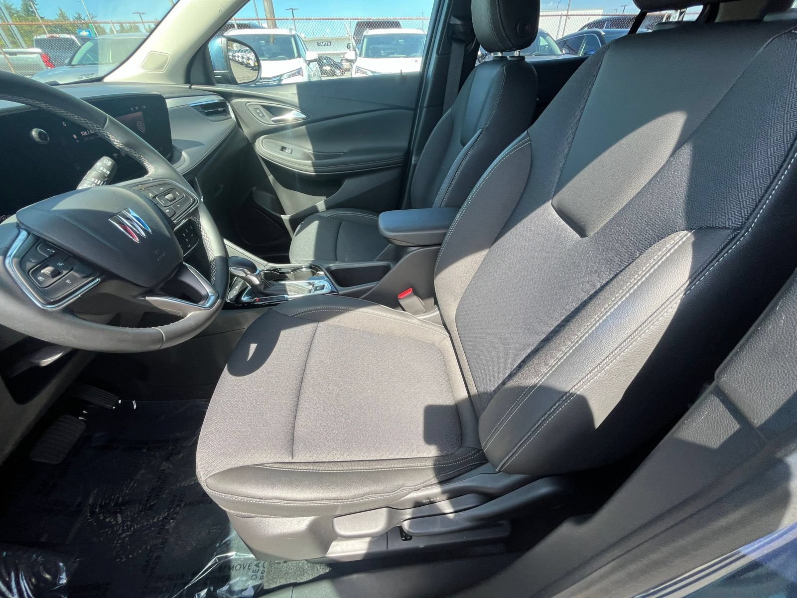 Used 2026 Buick Encore GX Preferred AWD/4WD image 28