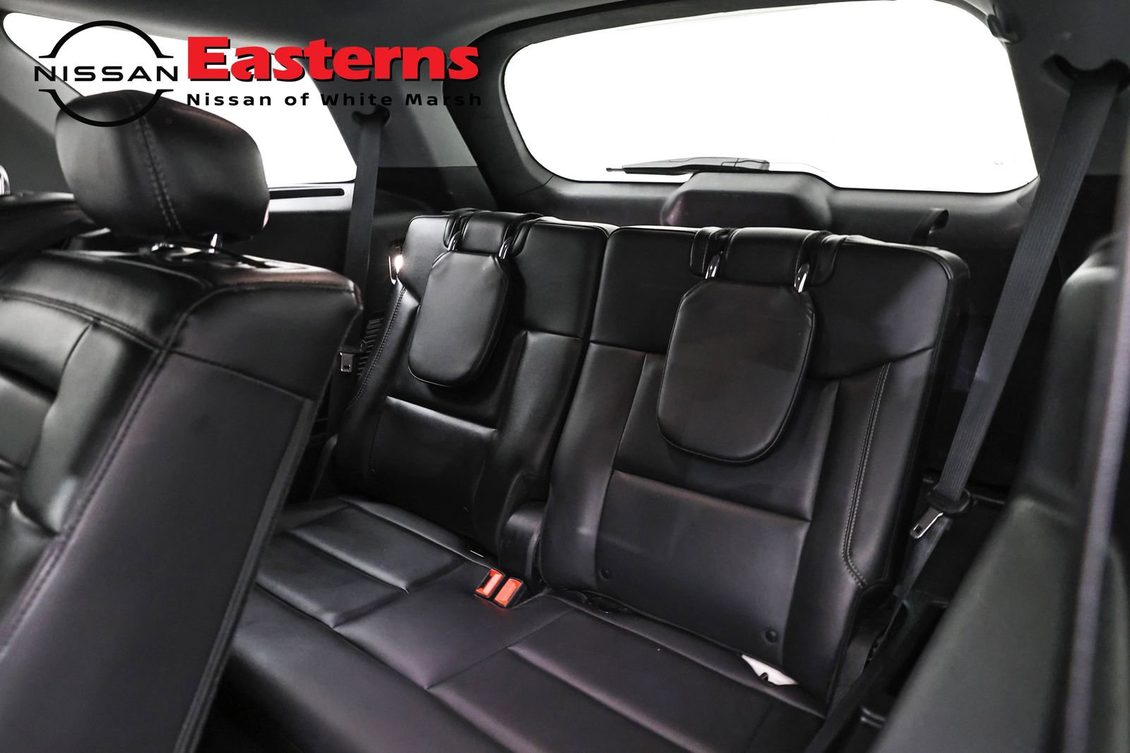 Used 2023 Ford Explorer XLT w/ Equipment Group 202A image 25