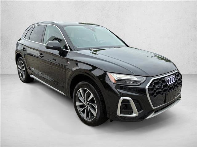 Used 2023 Audi Q5 2.0T Premium Plus w/ Premium Plus Package AWD/4WD video 3