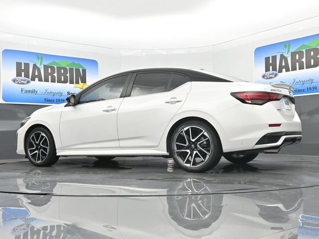 Used 2024 Nissan Sentra SR w/ SR Premium Package FWD image 17