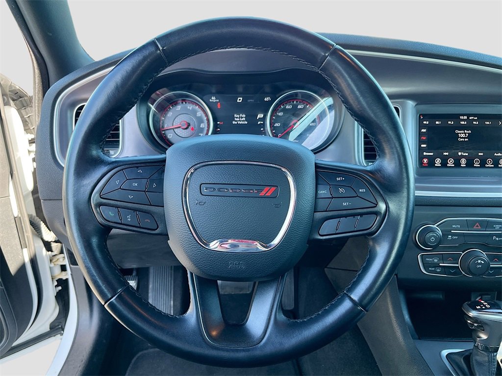 Used 2022 Dodge Charger SXT image 11