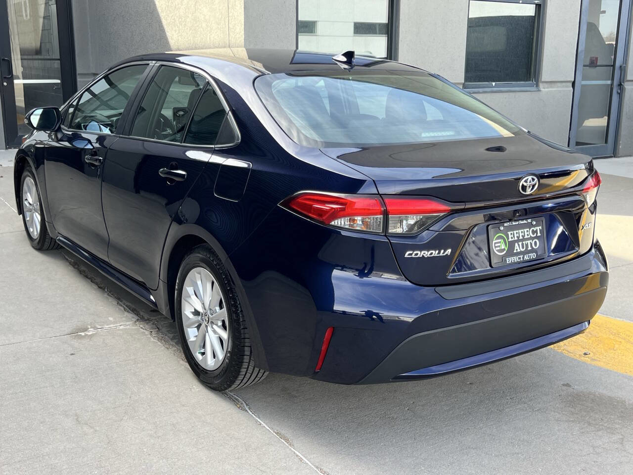 Used 2021 Toyota Corolla XLE image 8