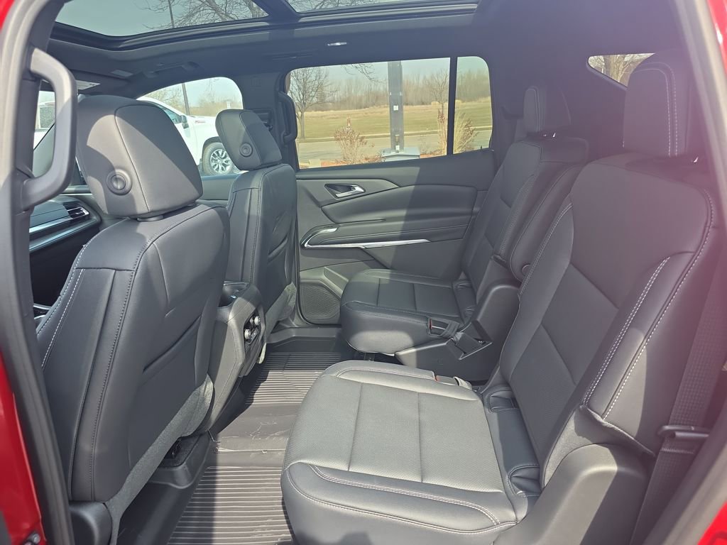 New 2026 Chevrolet Traverse LT w/ Sun and Wheel Package image 27