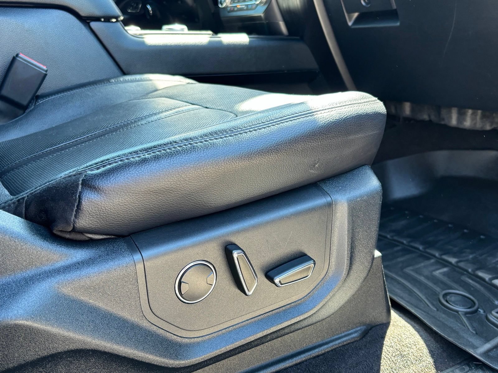 Used 2020 Ford Expedition Limited AWD/4WD image 30