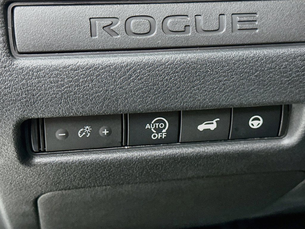 New 2027 Nissan Rogue Dark Armor AWD/4WD image 15