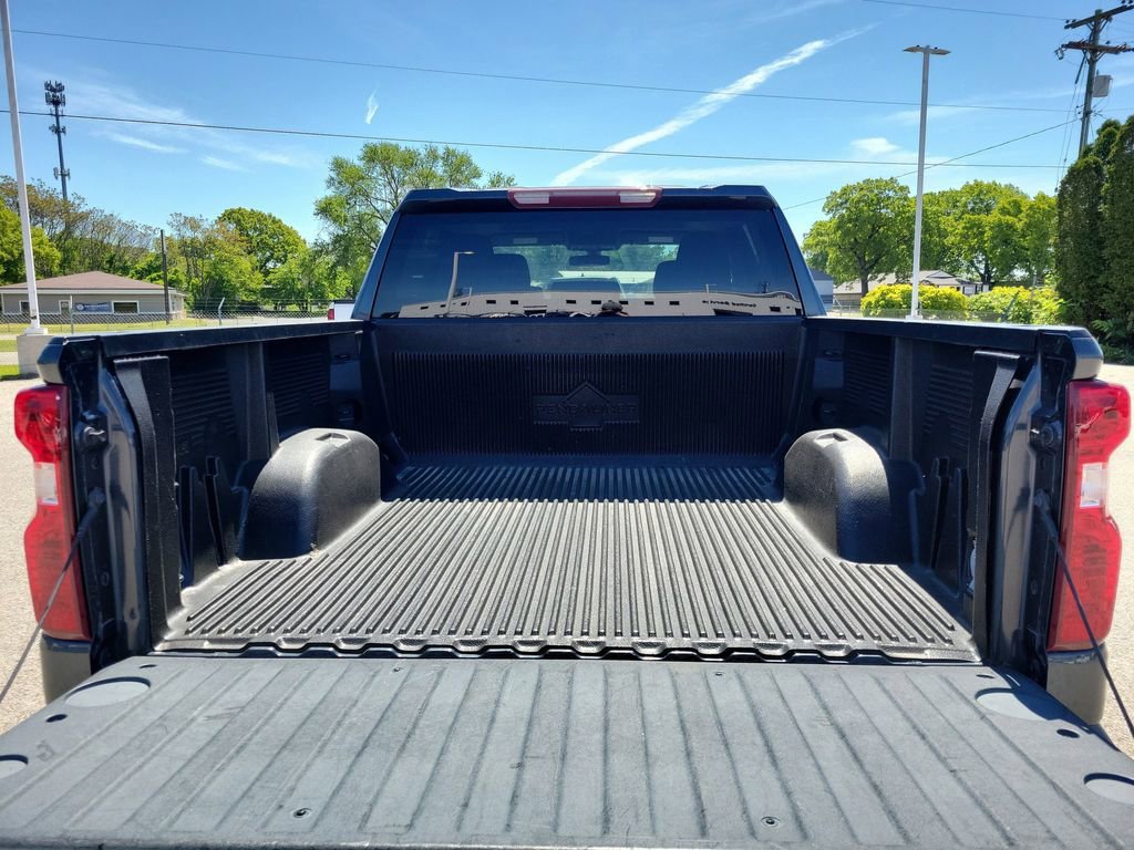 Used 2020 Chevrolet Silverado 1500 LT w/ Fleet Comfort Package AWD/4WD image 8