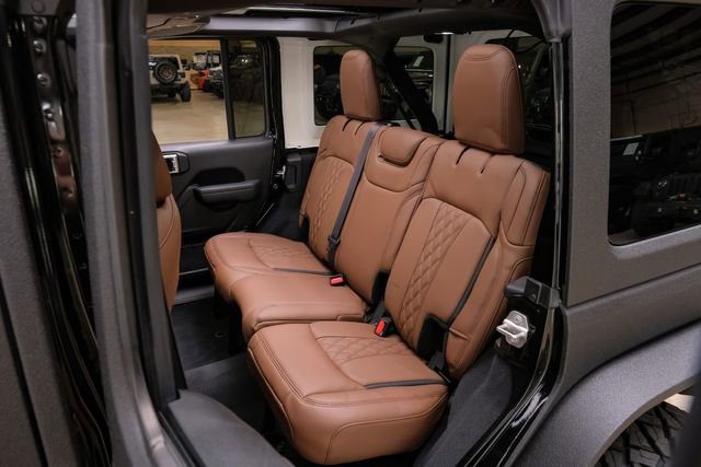 Used 2024 Jeep Wrangler Unlimited Sport image 85