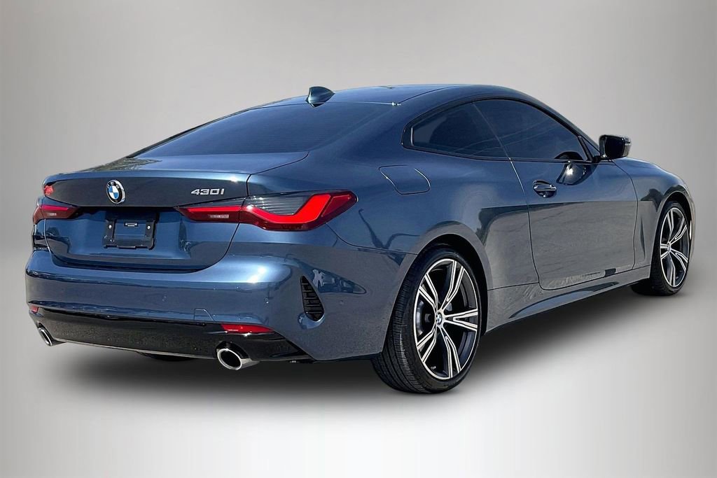 Used 2021 BMW 430i Coupe w/ Convenience Package RWD image 5