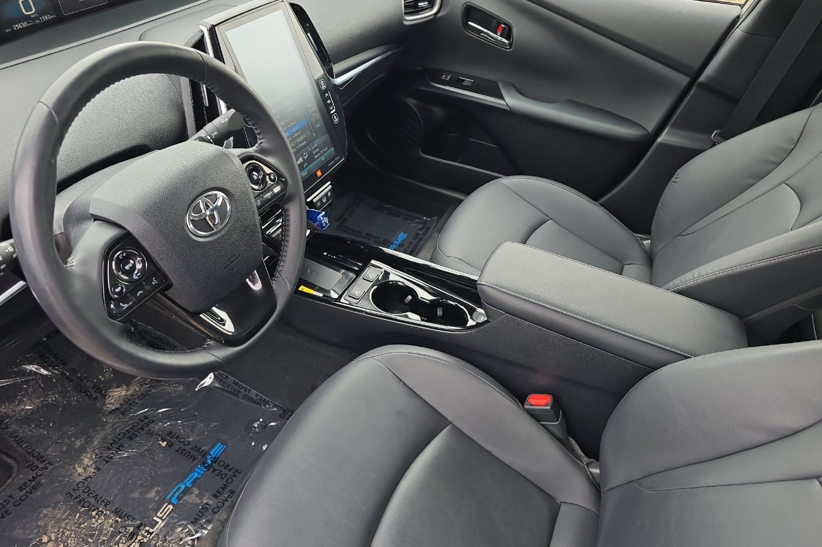 Used 2021 Toyota Prius Prime Limited w/ Carpet Mat Package (TMS) FWD image 7