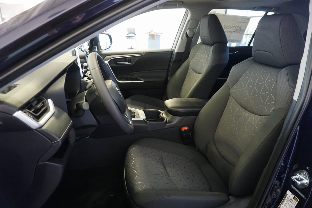 New 2025 Toyota RAV4 XLE image 22