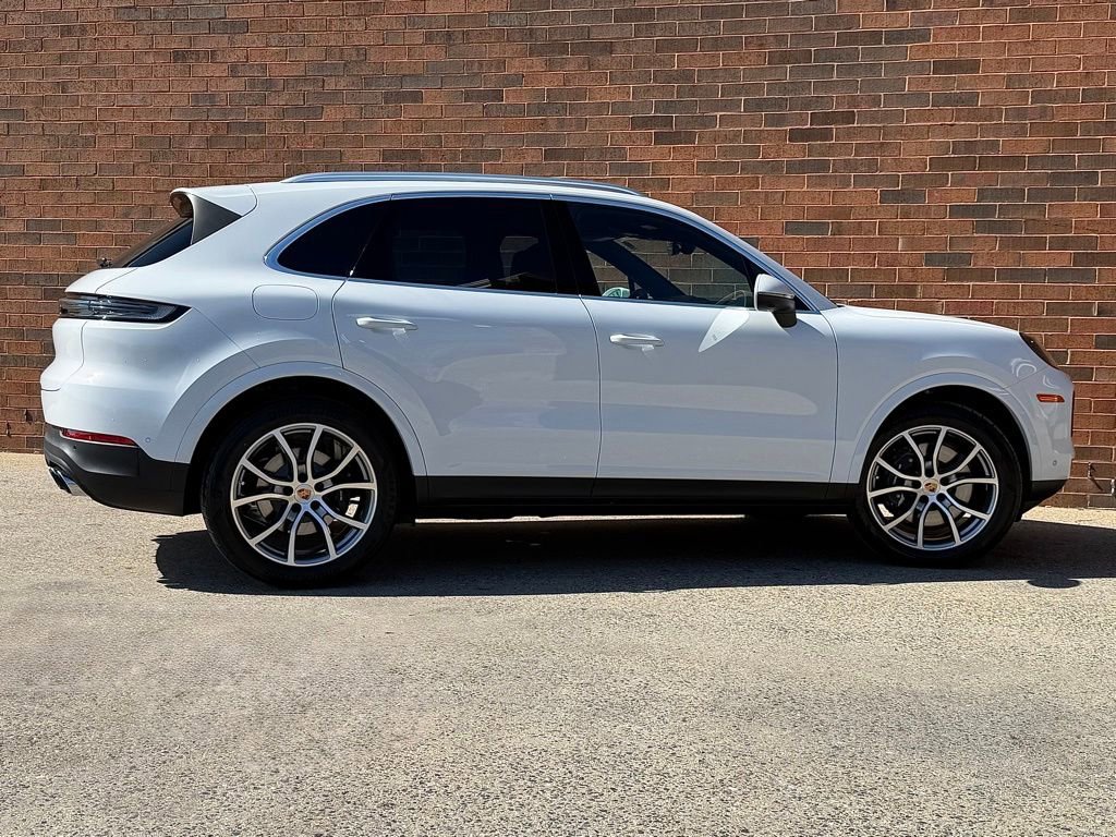 New 2026 Porsche Cayenne image 7