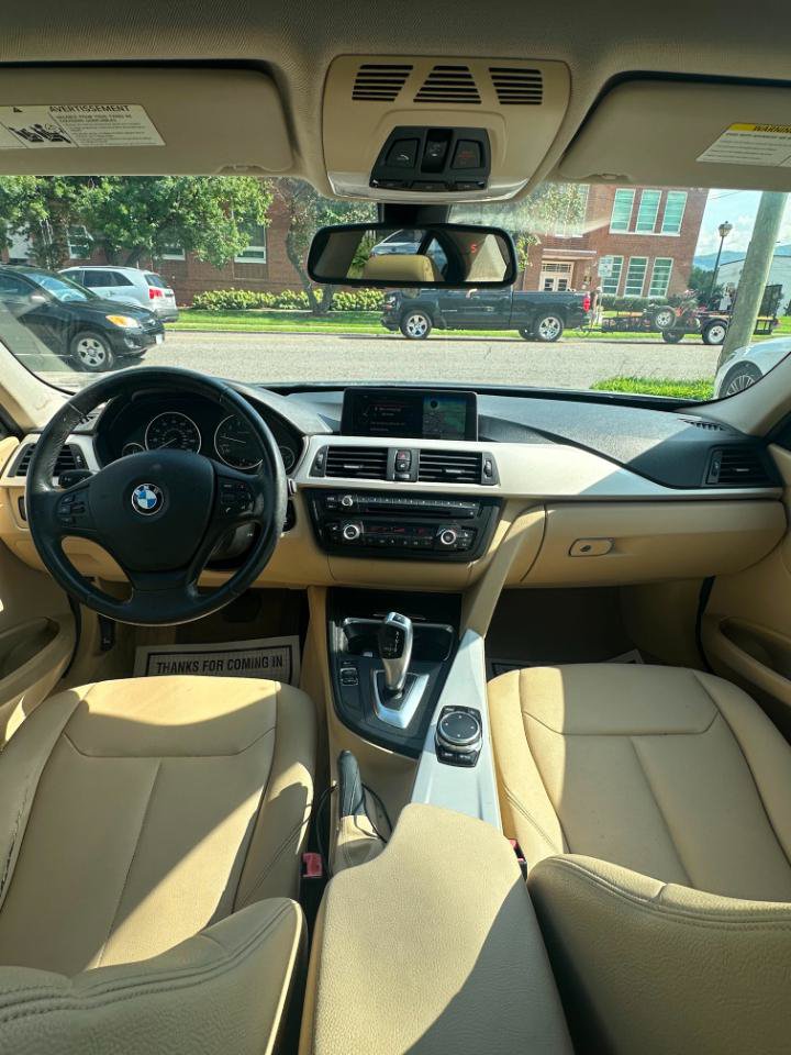 Used 2015 BMW 320i xDrive Sedan AWD/4WD image 23