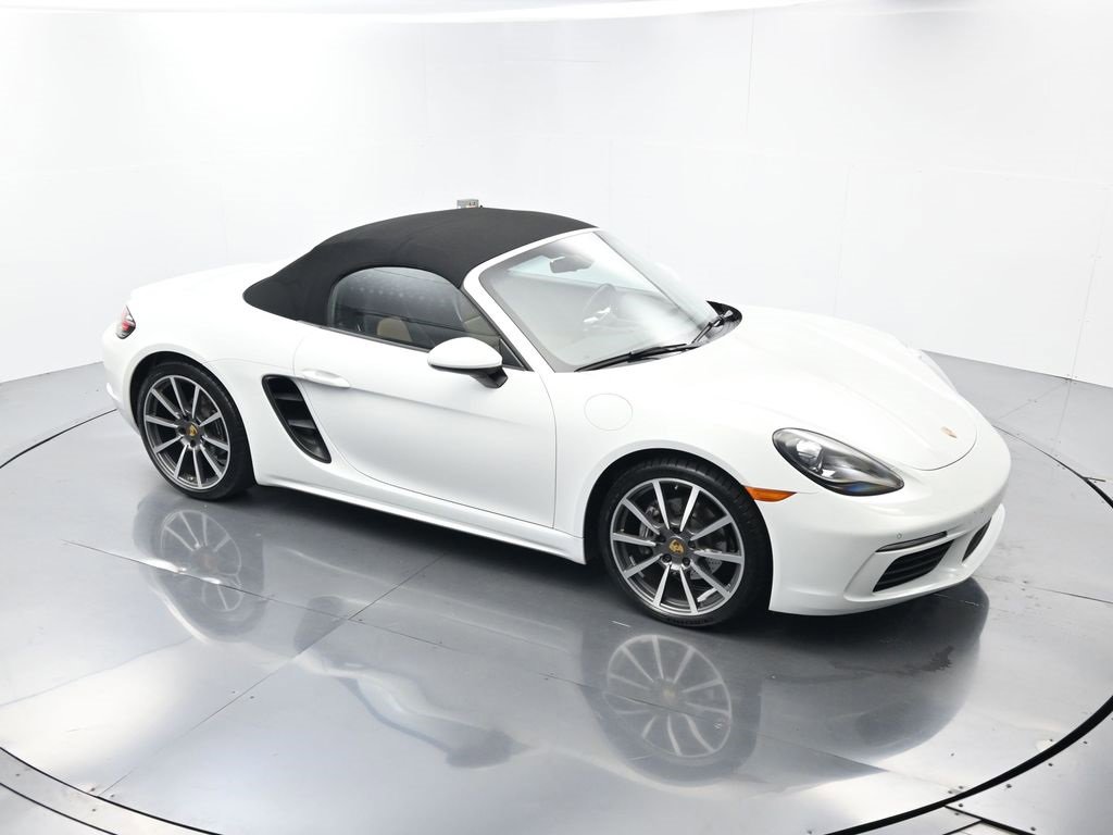 Certified 2018 Porsche 718 Boxster image 28